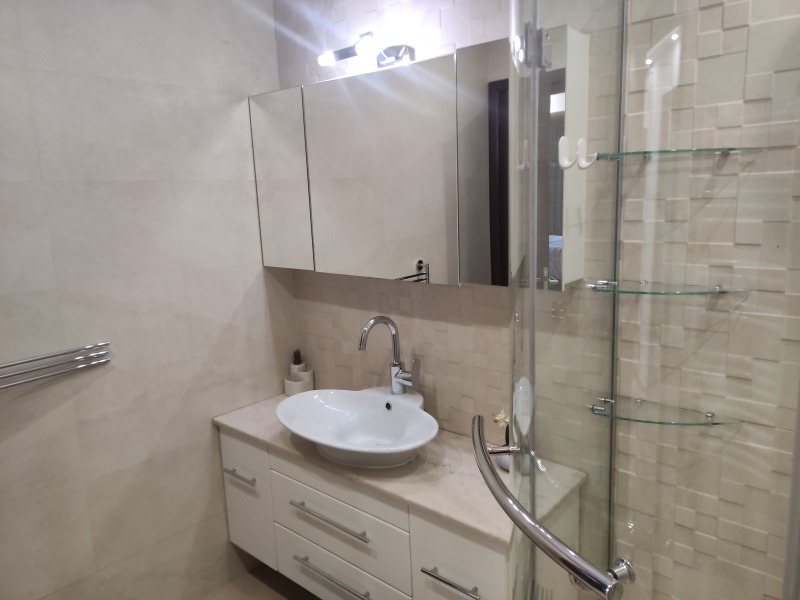 Kiralık  3+ yatak odası Sofia , Iztok , 180 metrekare | 84751207 - görüntü [16]
