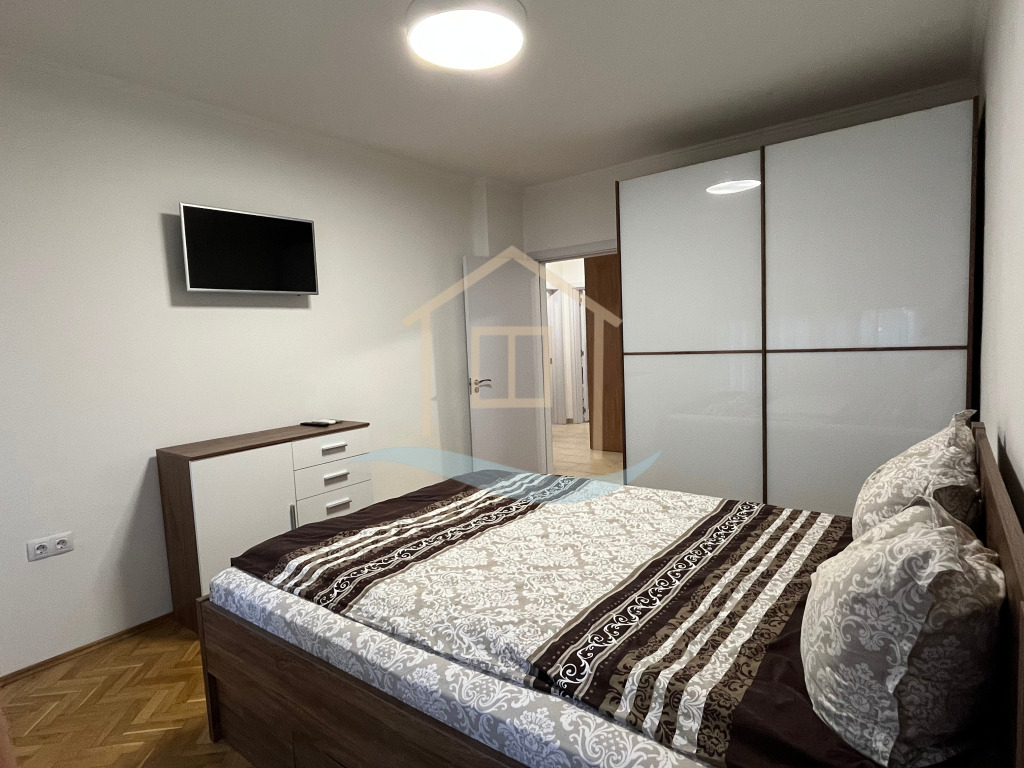 Дава под наем 3-СТАЕН, гр. Бургас, Център, снимка 11 - Апартаменти - 56184212