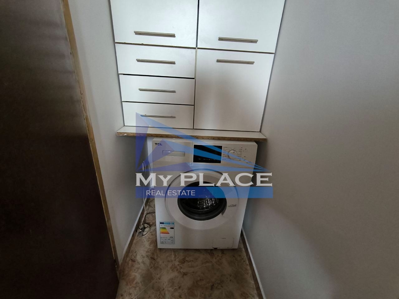 Дава под наем ОФИС, гр. Шумен, Пазара, снимка 7 - Офиси - 53913152