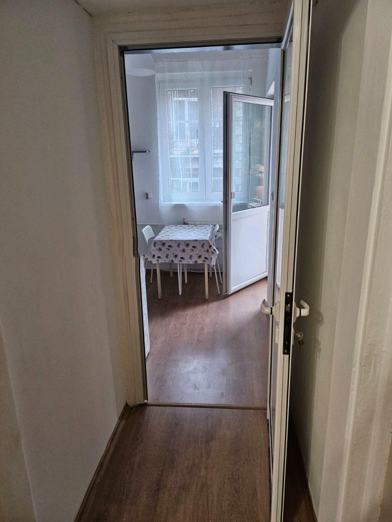 Дава под наем  2-стаен град София , Яворов , 60 кв.м | 53625482 - изображение [3]