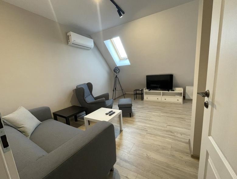 For Rent  2 bedroom Plovdiv , Kamenitsa 1 , 110 sq.m | 57079100 - image [2]