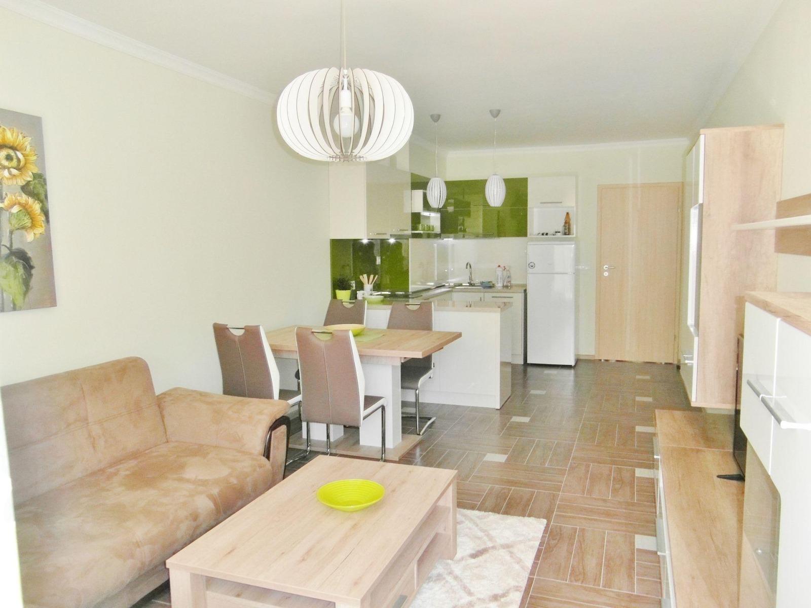 Дава под наем 2-СТАЕН, гр. София, Белите брези