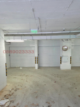 ГАРАЖ, ПАРКОМЯСТО, 25 m2