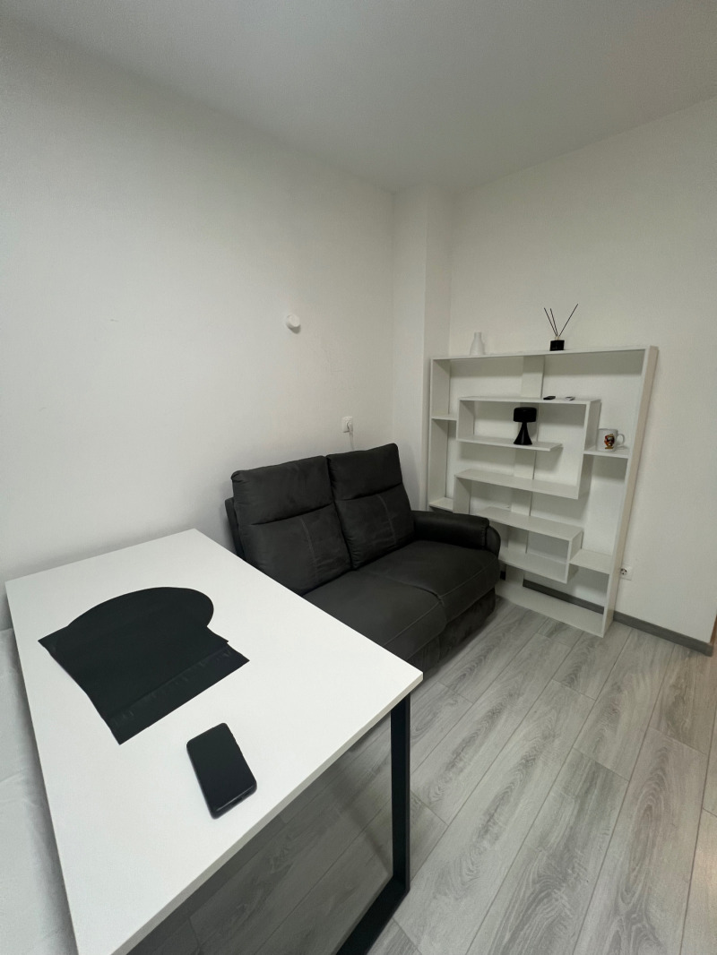 Te huur  Studio Sofia , Zona B-5 , 36 m² | 76620337 - afbeelding [2]