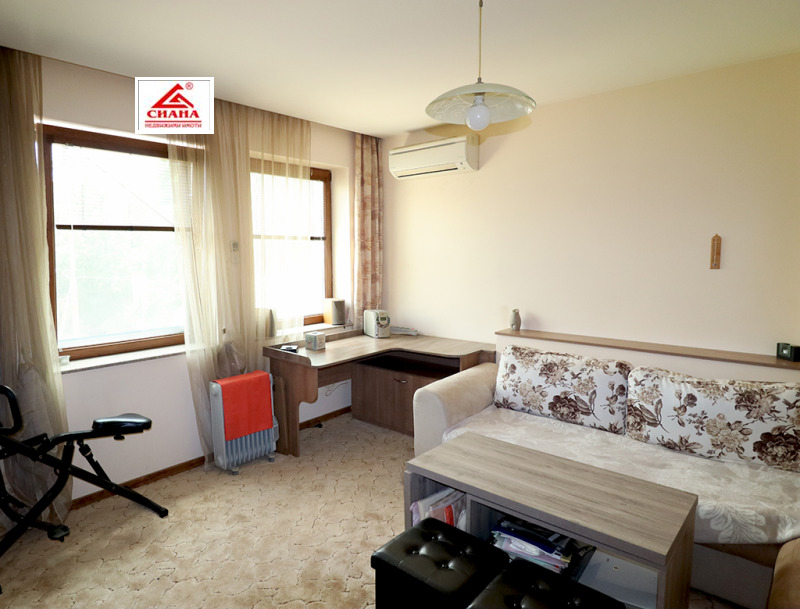 Zu vermieten  1 Schlafzimmer Ruse , Zentar , 61 qm | 71590068 - Bild [4]
