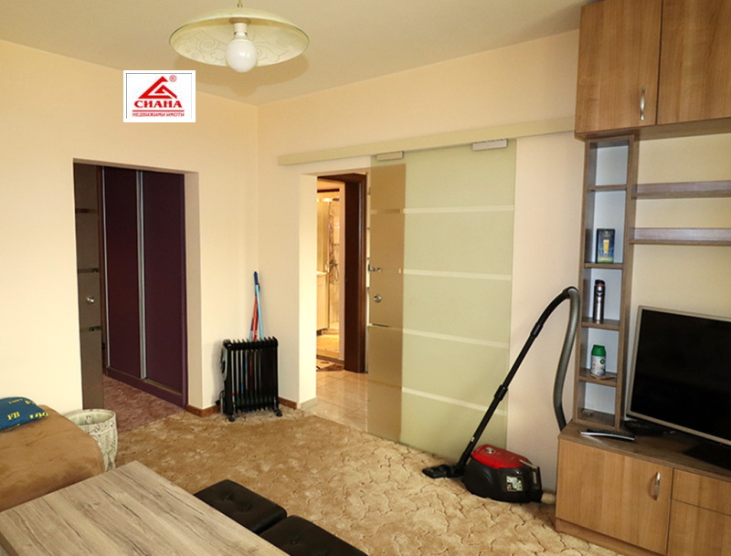 Zu vermieten  1 Schlafzimmer Ruse , Zentar , 61 qm | 71590068 - Bild [5]