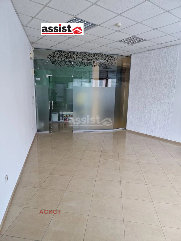 Дава под нем  Офис, град София, Младост 1 •  350 EUR • ID 23577441 — holmes.bg - [1] 