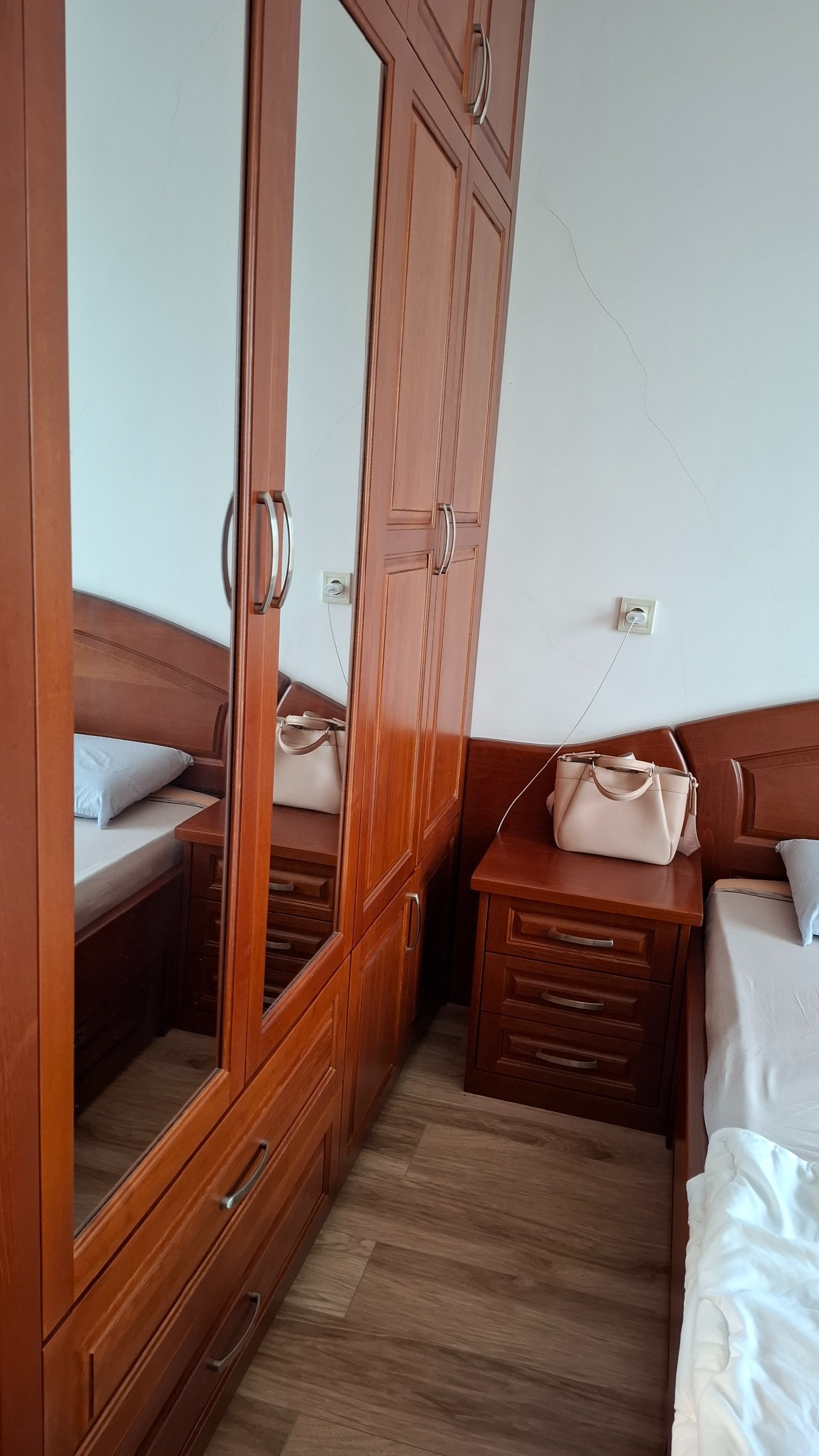 Дава под наем 2-СТАЕН, гр. София, Дианабад, снимка 9 - Апартаменти - 53997668