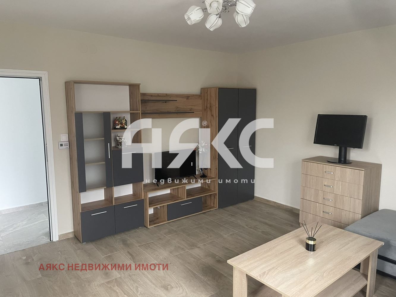 Дава под наем КЪЩА, гр. София, с. Волуяк, снимка 2 - Къщи - 53519314