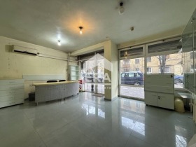 МАГАЗИН, 67 m2