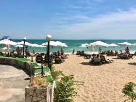 Bar; Kahve dükkanı k.k. Zlatni pyasaci, Varna 14