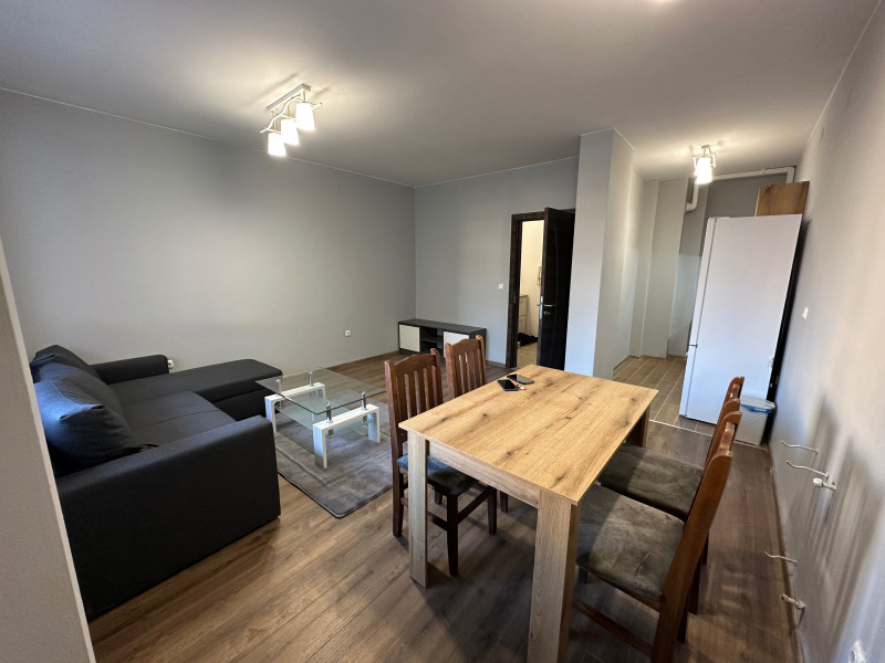 Издаје се  1 спаваћа соба Софија , Карпузица , 60 м2 | 43886893 - слика [2]