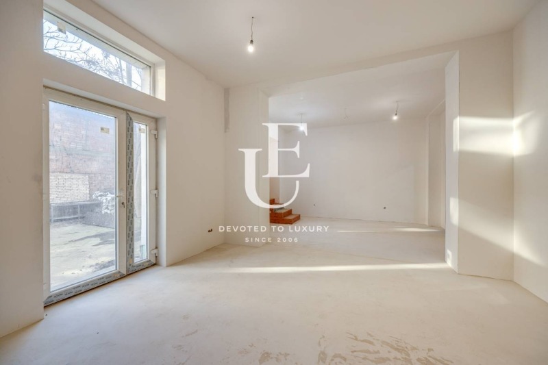 Дава под наем МАГАЗИН, гр. София, Център, снимка 5 - Магазини - 53087484