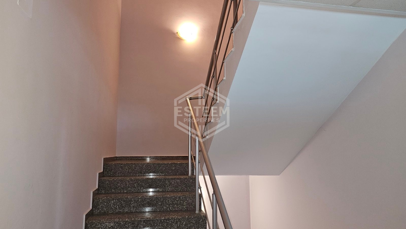 Дава под наем ОФИС, гр. Русе, Промишлена зона - Изток, снимка 5 - Офиси - 53898904