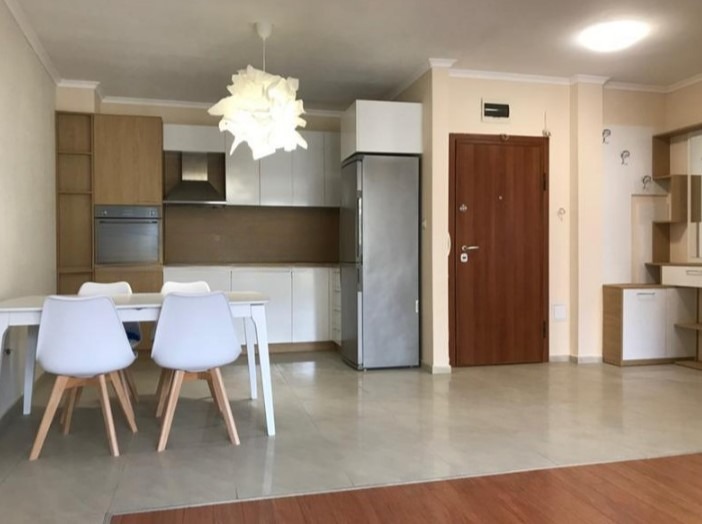 Издаје се  1 спаваћа соба Софија , Зона Б-5 , 88 м2 | 58952502
