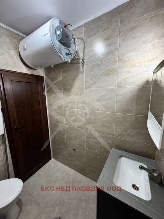 Дава под наем 2-СТАЕН, гр. Пловдив, Коматевско шосе, снимка 10 - Апартаменти - 54079027