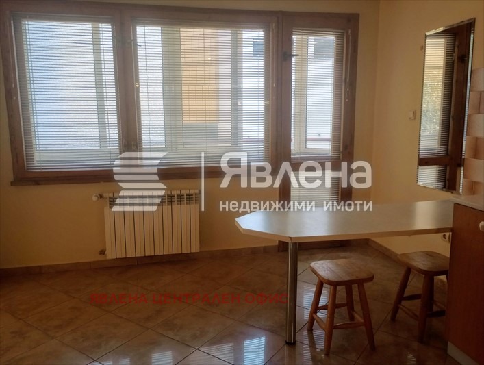 Дава под наем МНОГОСТАЕН, гр. София, Оборище, снимка 4 - Апартаменти - 53238156