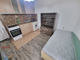 1 chambre Ayazmoto, Stara Zagora 1