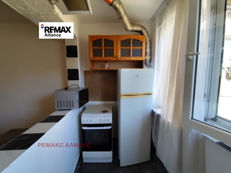 Дава под наем 1-СТАЕН, гр. Перник, Тева, снимка 16 - Апартаменти - 52880902