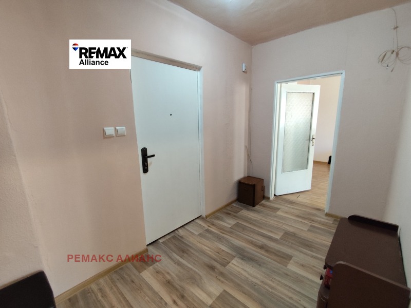 Дава под наем 1-СТАЕН, гр. Перник, Тева, снимка 8 - Апартаменти - 52880902