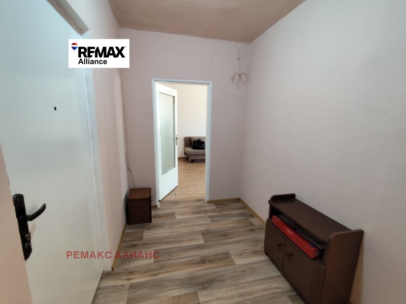 Дава под наем 1-СТАЕН, гр. Перник, Тева, снимка 6 - Апартаменти - 52880902