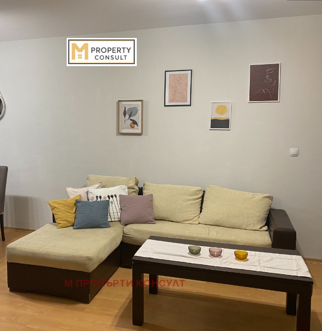 Para alugar  3 quartos Pleven , Chirok centar , 100 m² | 73706001