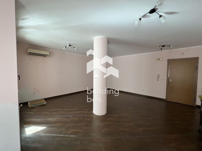 Под наем ОФИС, град София, Център • 409 € / 799.93 лв. • 18452239 1
