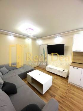 1 chambre Lyulin - tsentar, Sofia 1