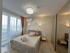 1 dormitor Slaveicov, Burgas 8