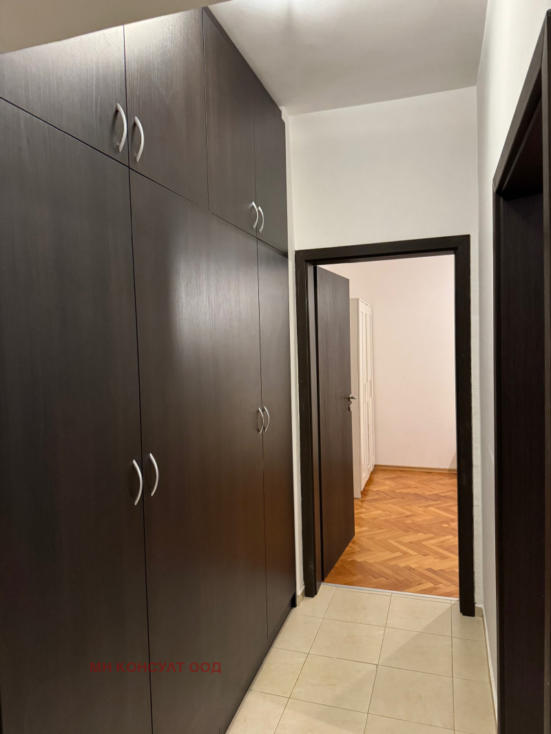 Дава под наем 2-СТАЕН, гр. София, Лозенец, снимка 13 - Апартаменти - 53017245