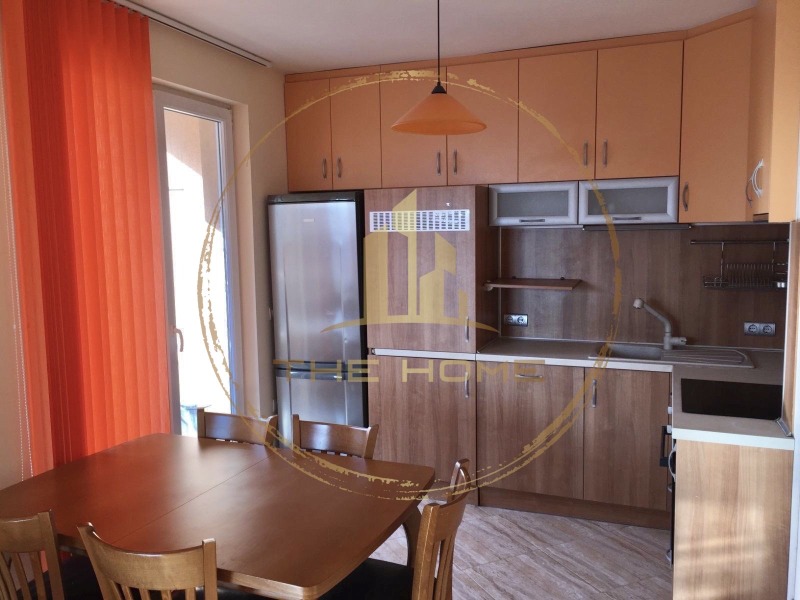 Vuokrattavana  2 makuuhuonetta Varna , Vazraždane 1 , 101 neliömetriä | 44741738