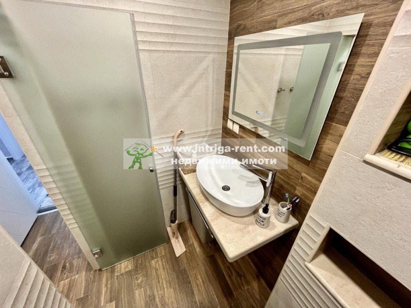 Дава под наем 3-СТАЕН, гр. Хасково, Каменни, снимка 13 - Апартаменти - 53202222