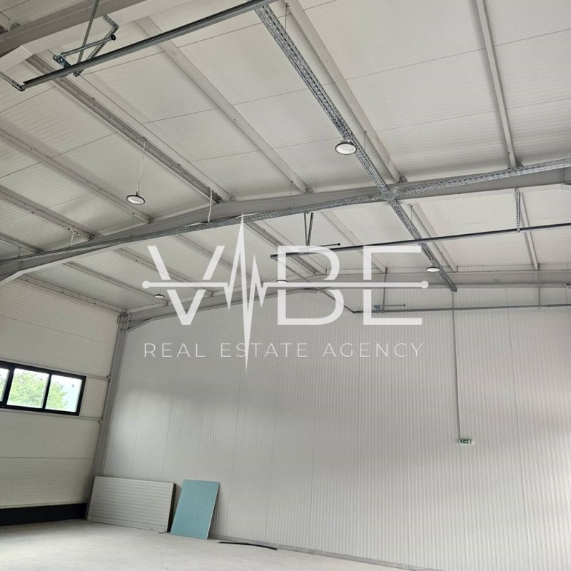 Дава под наем СКЛАД, гр. Ботевград, област София област, снимка 3 - Складове - 52521619