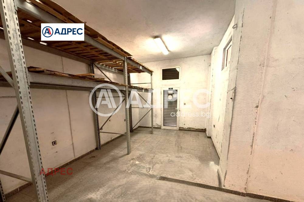 Дава под наем МАГАЗИН, гр. Варна, Лятно кино Тракия, снимка 9 - Магазини - 53734361