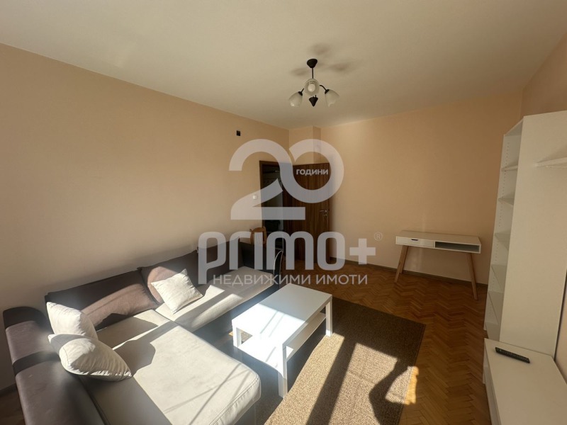 Дава под нем  2-стаен, град София, Гоце Делчев •  614 EUR • ID 23878543 — holmes.bg - [1] 