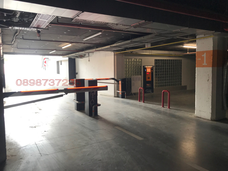 Дава под наем ГАРАЖ, ПАРКОМЯСТО, гр. Пловдив, Младежки Хълм, снимка 9 - Гаражи и паркоместа - 52780540