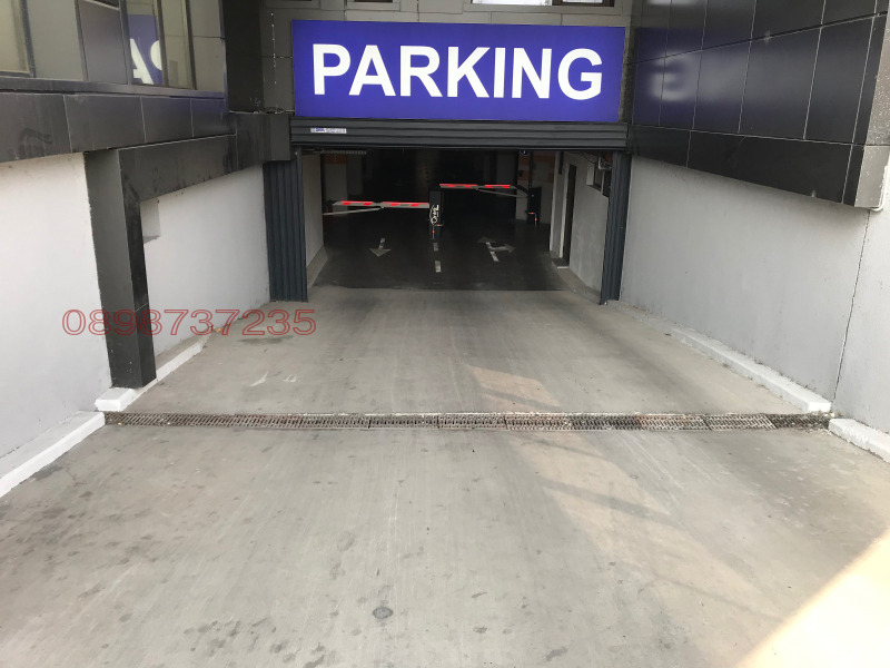 Дава под наем ГАРАЖ, ПАРКОМЯСТО, гр. Пловдив, Младежки Хълм, снимка 11 - Гаражи и паркоместа - 52780540