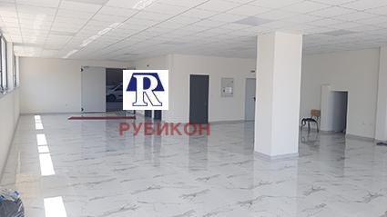 K pronájmu  Prodejna Plovdiv , Industrialna zona - Jug , 220 m2 | 86537442 - obraz [2]