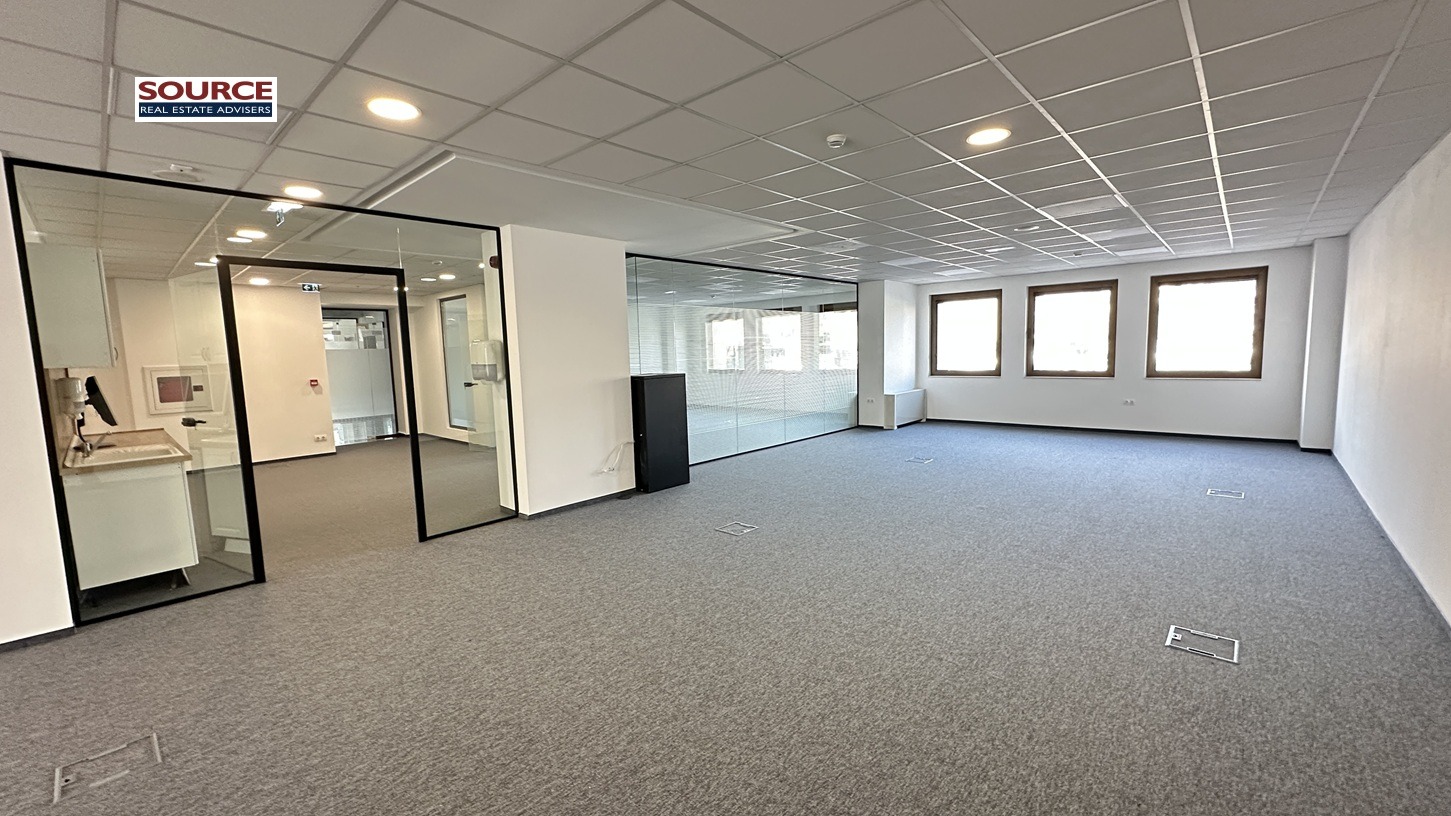 Дава под наем ОФИС, гр. София, Хладилника, снимка 3 - Офиси - 53640570