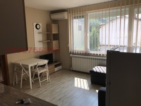 1 спаваћа соба Карпузица, Софија 4
