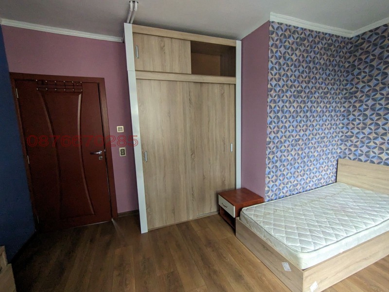 Дава под наем 3-СТАЕН, гр. София, Център, снимка 13 - Апартаменти - 53200089