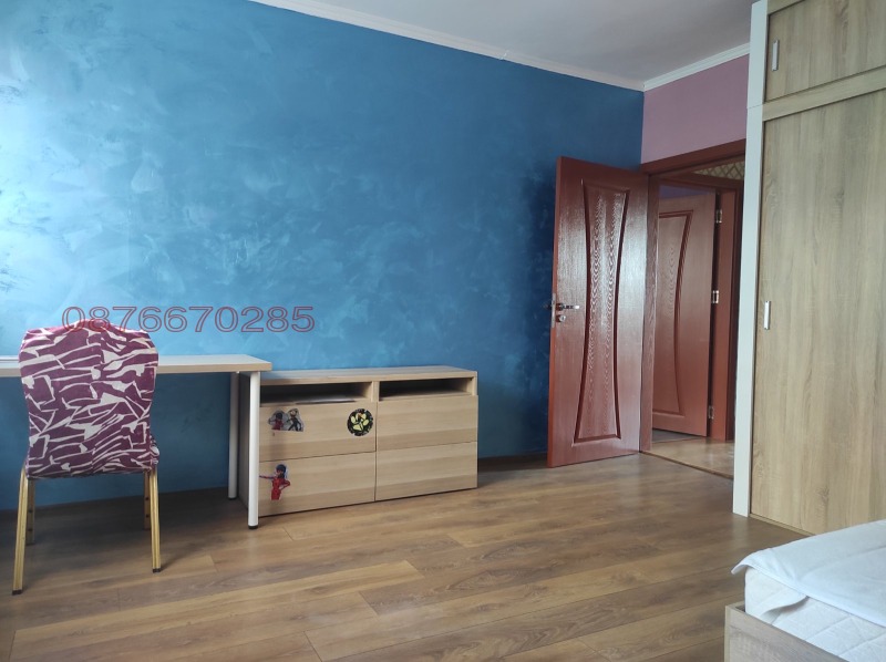 Дава под наем 3-СТАЕН, гр. София, Център, снимка 11 - Апартаменти - 53200089