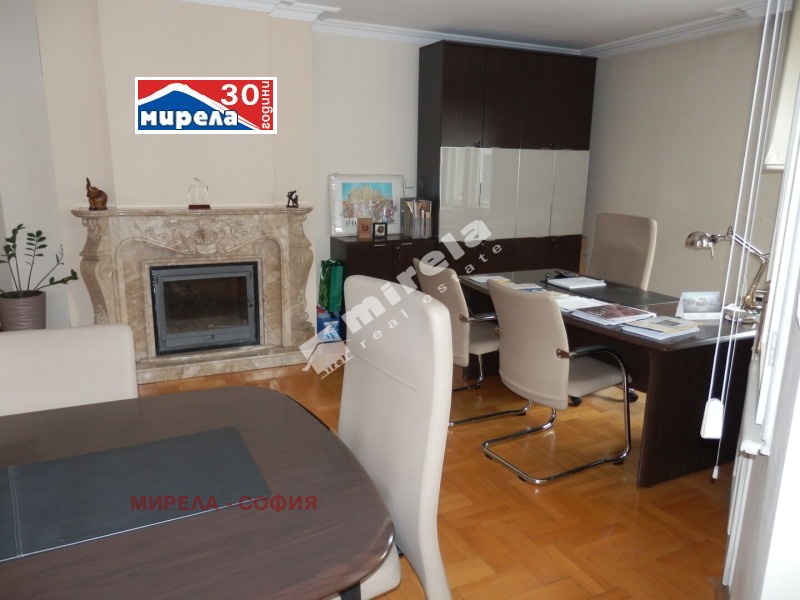 Дава под Наем КЪЩА в град София, Център - 583 кв.м / 4 664 € » 9 121.99 лв., МИРЕЛА - СОФИЯ