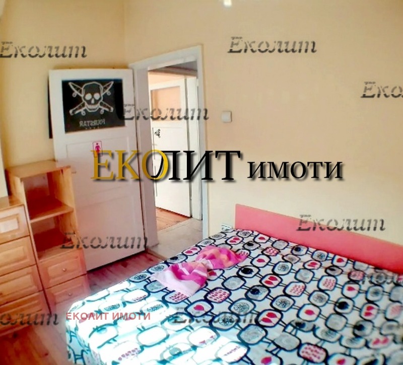 De inchiriat  1 dormitor Sofia , Țentâr , 67 mp | 46461061 - imagine [3]