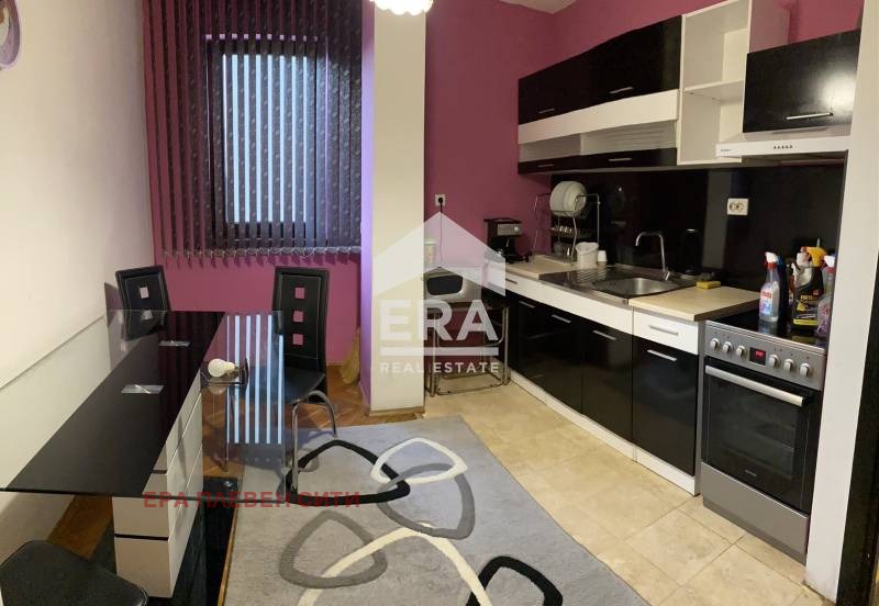 Da affittare  1 camera da letto Pleven , Idealen tsentar , 65 mq | 44434359