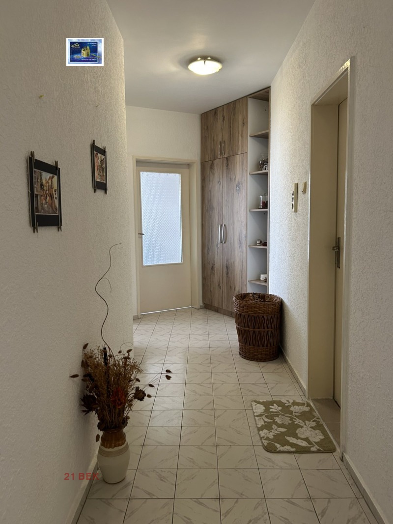 De inchiriat  2 dormitoare Plovdiv , Mladejci Hâlm , 100 mp | 48650453 - imagine [14]