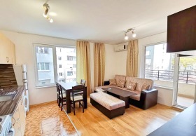 1 bedroom Lazur, Burgas 1