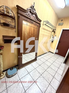 ���� ��� ���� 3-����� | Imot.bg � ����� ������ 8