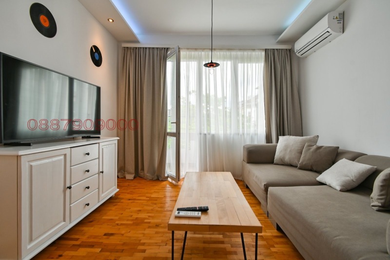 Дава под наем 2-СТАЕН, гр. София, Център