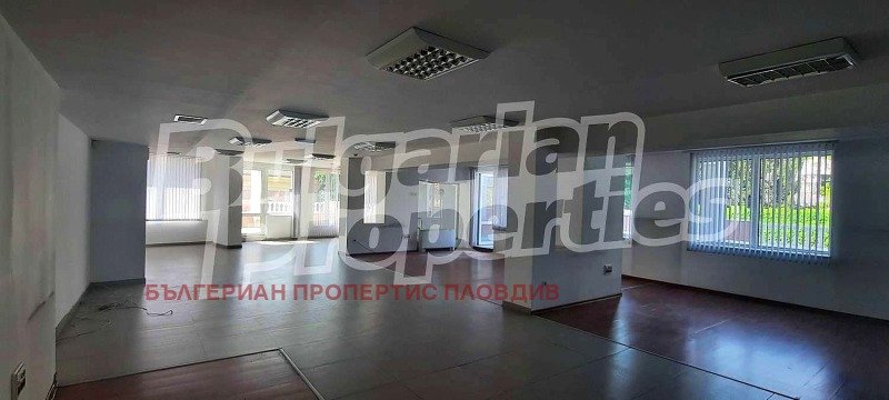 A louer  Bureau Plovdiv , Tsentar , 296 m² | 16322451 - image [9]